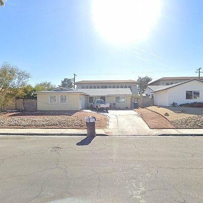 1824 Kassabian Ave, Las Vegas, NV 89104