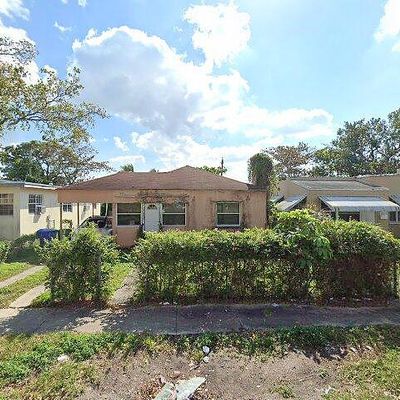 1868 Nw 49 Th St, Miami, FL 33142