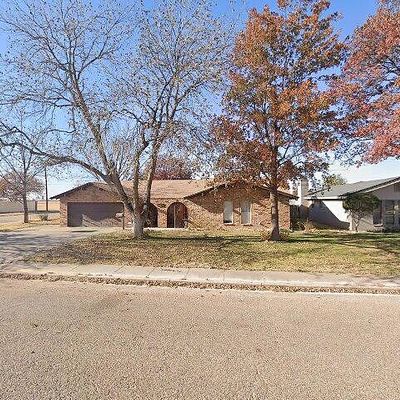 1901 Jefferson St, Plainview, TX 79072