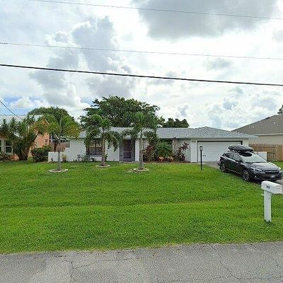 1901 Se Bowie St, Port Saint Lucie, FL 34952