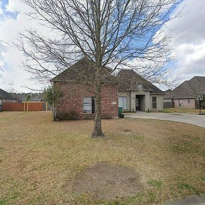 22769 Balsam Dr, Denham Springs, LA 70726