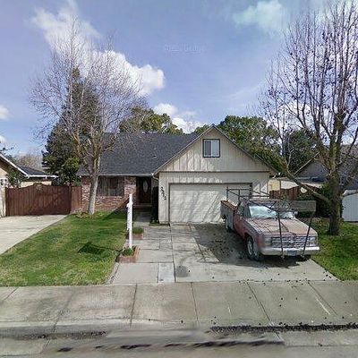 2312 S Ham Ln, Lodi, CA 95242