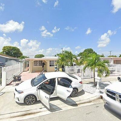 241 W 37 Th St, Hialeah, FL 33012