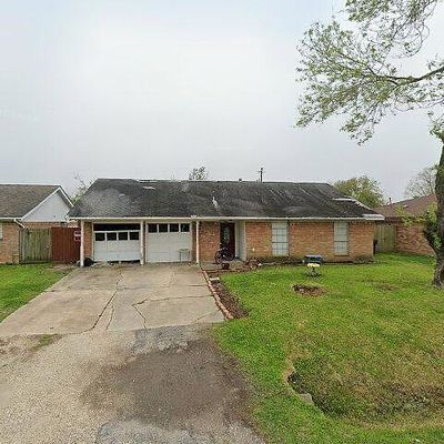 2411 29 Th Ave N, Texas City, TX 77590