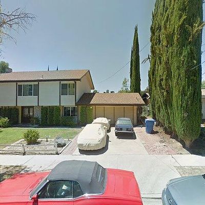 24200 Philiprimm St, Woodland Hills, CA 91367