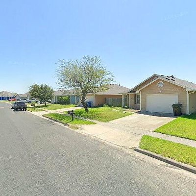 2434 Goldstar, Corpus Christi, TX 78414