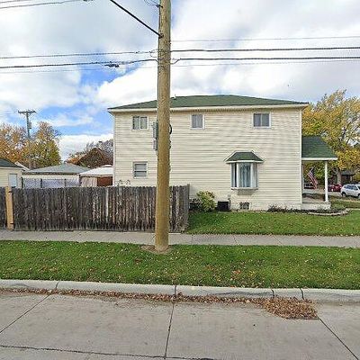 2205 Regina Ave, Lincoln Park, MI 48146