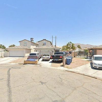 2768 Sandyfalls Way, Las Vegas, NV 89142