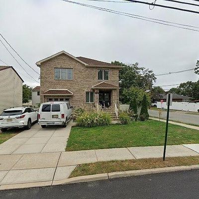 28 Plaza Rd, Fair Lawn, NJ 07410