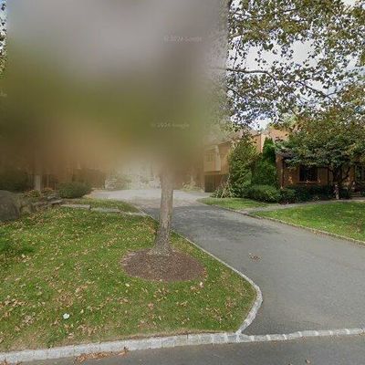 29 Sherwood Dr, Mountain Lakes, NJ 07046