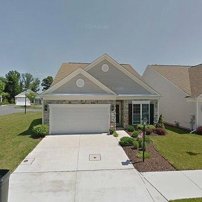 300 Clubside Dr, Taneytown, MD 21787