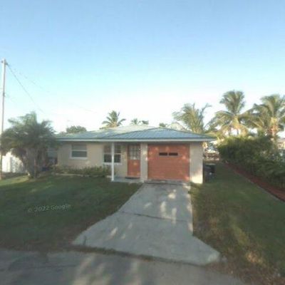 2556 Cay Cv, Matlacha, FL 33993