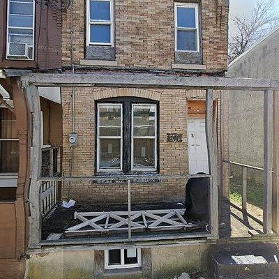 2620 Deacon St, Philadelphia, PA 19129