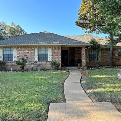 2622 Collard Rd, Arlington, TX 76017