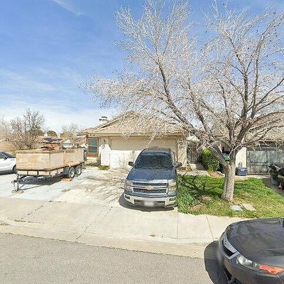 2637 Fairfield Ave, Palmdale, CA 93550