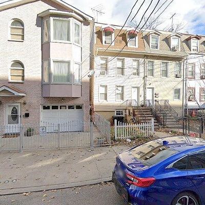 32 Yale Ave, Jersey City, NJ 07304