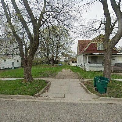 316 Oakwood Ave, Owosso, MI 48867