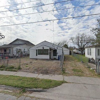 417 Garfield Dr, Corpus Christi, TX 78408