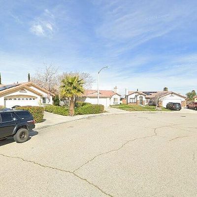 36743 Silverspur Ln, Palmdale, CA 93550