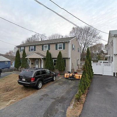 37 Wilder Rd, Lowell, MA 01852