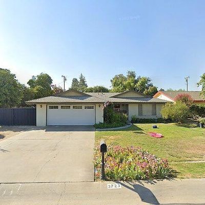 3723 W Feemster Ave, Visalia, CA 93277