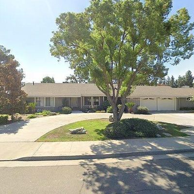 459 E Estate Dr, Tulare, CA 93274