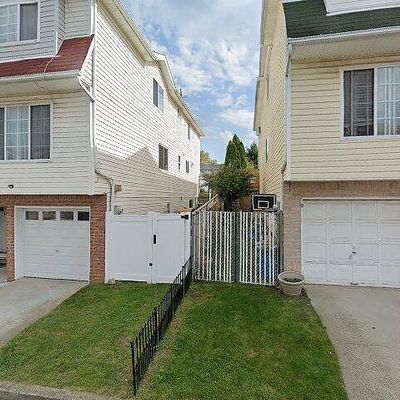 46 Belair Ln, Staten Island, NY 10305