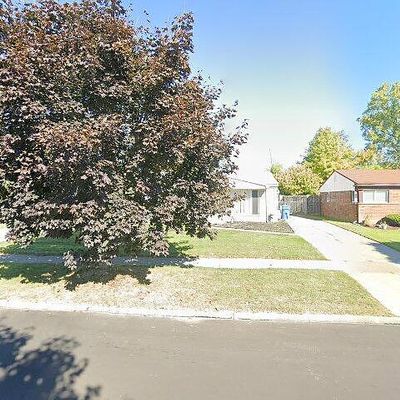 4737 Berwyn Dr, Warren, MI 48092