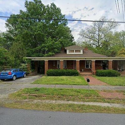 490 College St, Royston, GA 30662