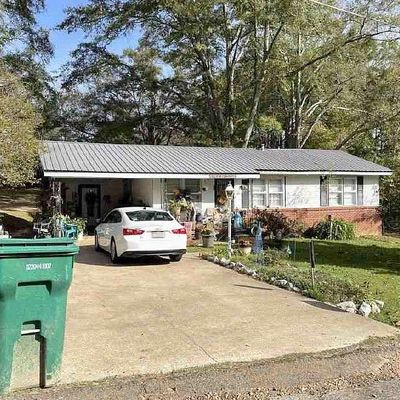 50 Taylor Dr, Morton, MS 39117