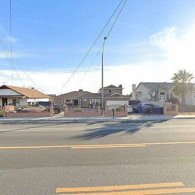 441 W Randall Ave, Rialto, CA 92376