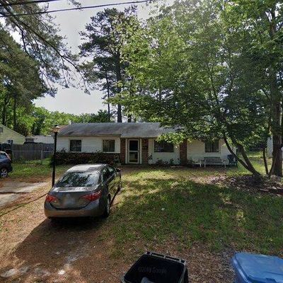 446 Turf Dr, Virginia Beach, VA 23452