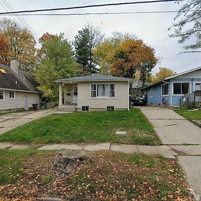 559 Lincoln Ave, Lansing, MI 48910