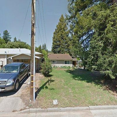 560 School St, Cloverdale, CA 95425