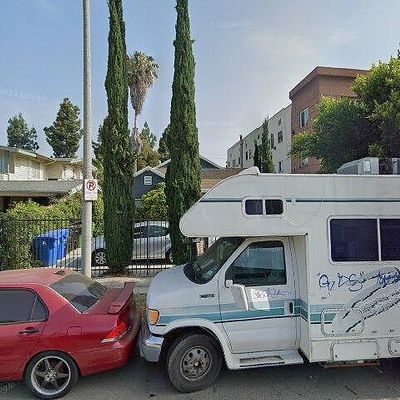 5621 La Mirada Ave, Los Angeles, CA 90038