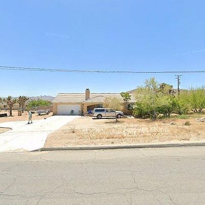 58609 Buena Vista Dr, Yucca Valley, CA 92284