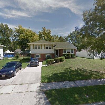 523 Douglas Dr, Cherry Hill, NJ 08034