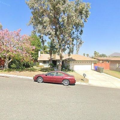 6559 Via Calorin, Jurupa Valley, CA 92509