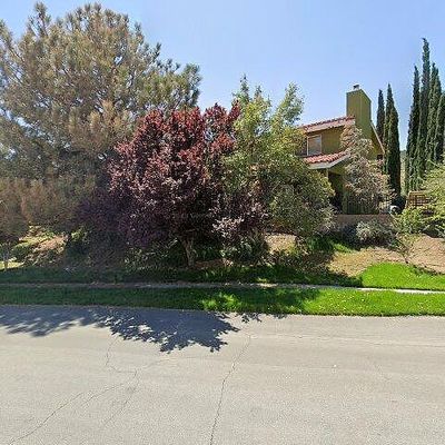 6710 Sycamore Ln, Palmdale, CA 93551