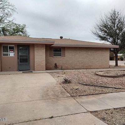 705 Lamar St, Las Cruces, NM 88005