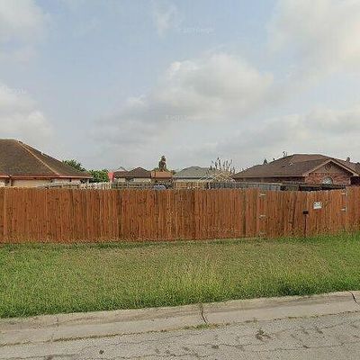 6121 Guadalupe River St, Brownsville, TX 78526