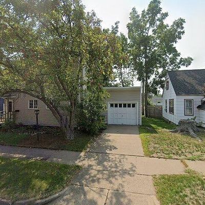 810 4 Th Ave Sw, Pine City, MN 55063