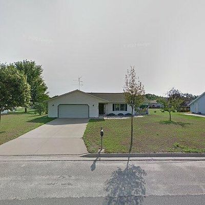 812 Farmer Ave, Tomah, WI 54660