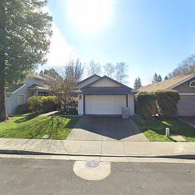 813 W Lincoln Ave, Woodland, CA 95695