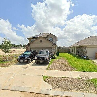 8130 Blooming Meadow Ln, Houston, TX 77016