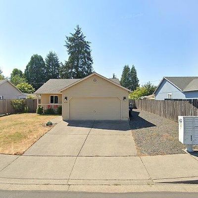 814 Hazelnut Ln, Springfield, OR 97478