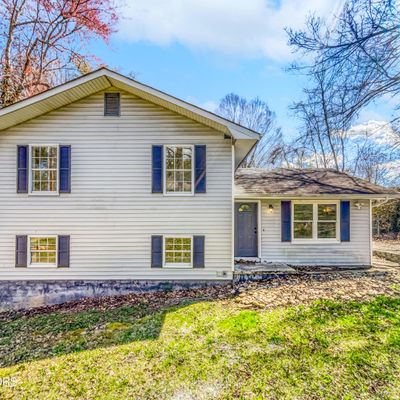 814 Oliver Rd, Knoxville, TN 37920