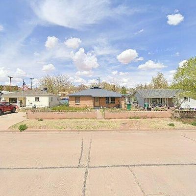 814 W Erie St, Holbrook, AZ 86025