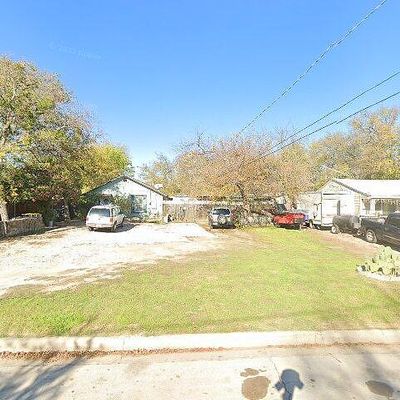 8140 Raymond Ave, Fort Worth, TX 76108