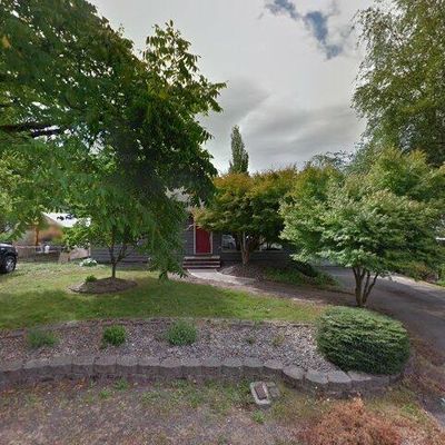 815 Hillcrest Dr, Longview, WA 98632